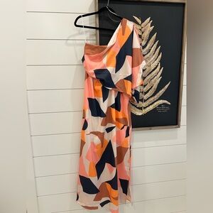 TCEC One-Shoulder Dress in Pink and Navy Abstract